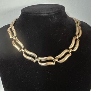 Monet Vintage 1950s Fashion Signed Gold Tone Element chain Necklace choker 16"